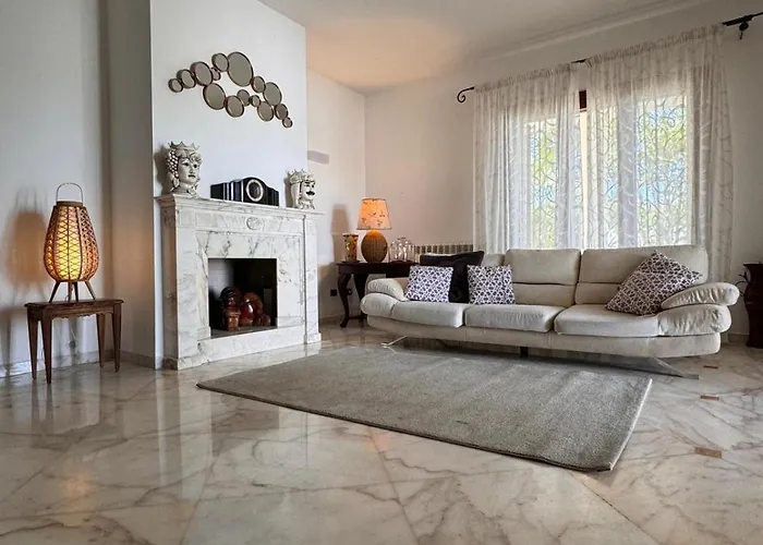 Erika Villa Gallipoli